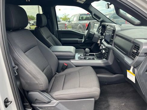 Used 2026 Ford F150 XLT w/ XLT Black Appearance Package AWD/4WD image 14