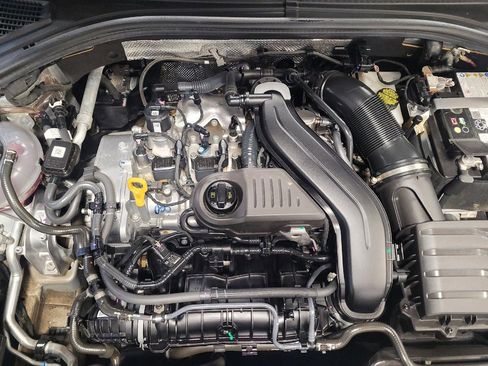 Used 2024 Volkswagen Jetta Sport image 30