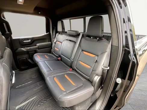 Used 2020 GMC Sierra 1500 AT4 w/ Off-Road Performance Package image 16