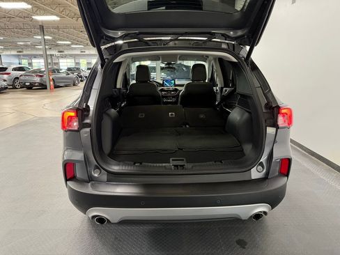 Used 2022 Ford Escape SEL w/ Technology Package image 20