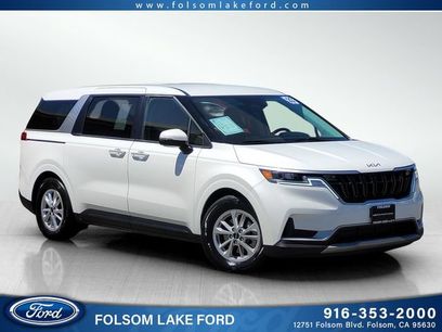 Used 2023 Kia Carnival LX