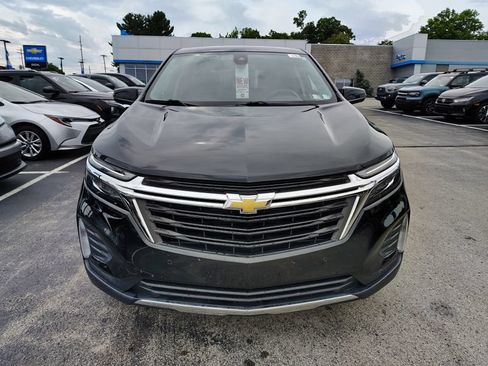 Used 2022 Chevrolet Equinox LT AWD/4WD image 2