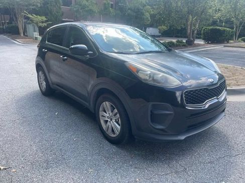 Used 2017 Kia Sportage LX FWD image 3