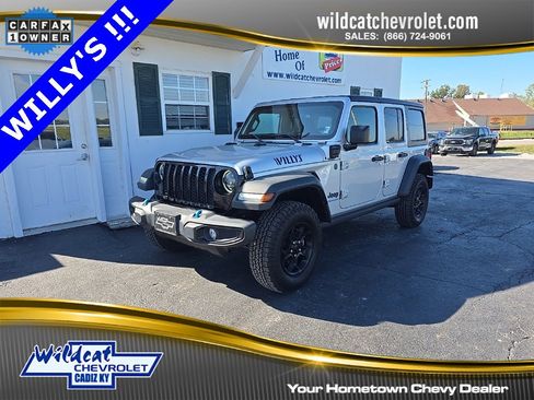 Used 2023 Jeep Wrangler Unlimited image 1