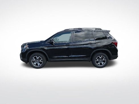 Used 2023 Honda Passport TrailSport image 4