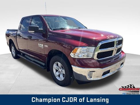 Used 2023 RAM 1500 Classic SLT w/ Electronics Convenience Group AWD/4WD image 9