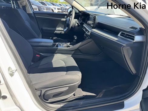 Used 2022 Kia K5 LXS image 26