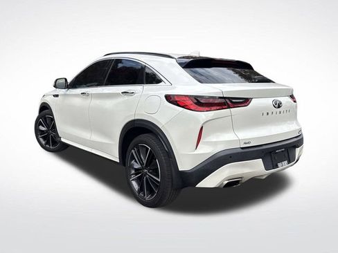 Used 2023 INFINITI QX55 Luxe w/ Cargo Package image 3