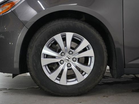 Used 2016 Honda Odyssey EX-L image 36