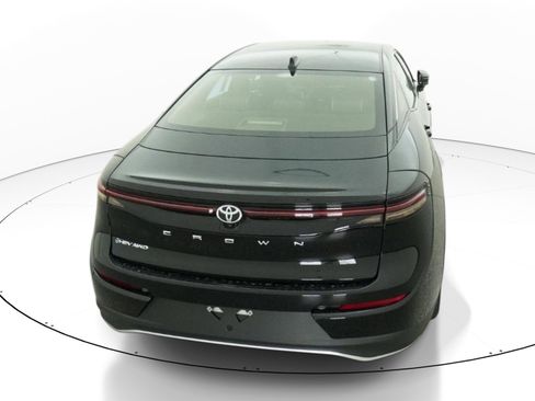 New 2026 Toyota Crown AWD/4WD image 7