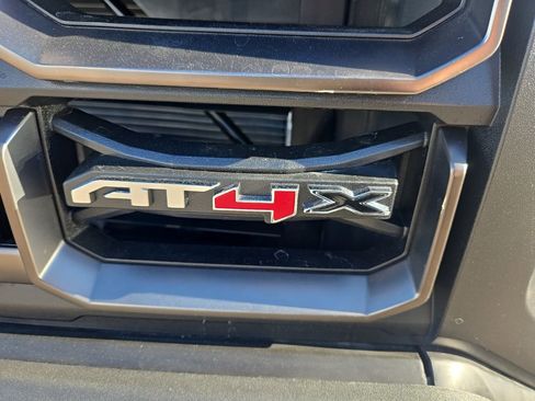 New 2026 GMC Canyon AT4X w/ AT4X AEV Edition image 9