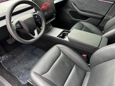 Used 2024 Tesla Model 3 Long Range image 9