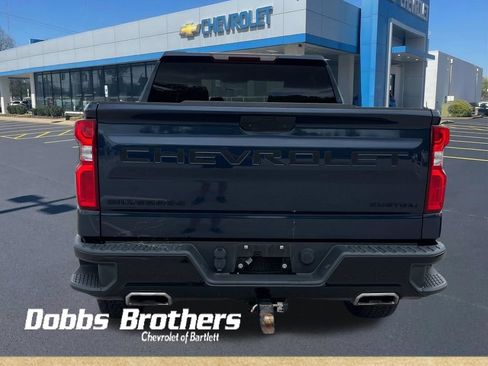 Used 2020 Chevrolet Silverado 1500 Custom Trail Boss w/ Custom Convenience Package AWD/4WD image 4