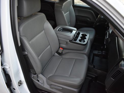 Used 2019 Chevrolet Silverado 2500 W/T w/ WT Convenience Package image 18