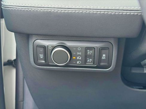 Used 2025 Ford Mustang Mach-E Premium AWD/4WD image 21