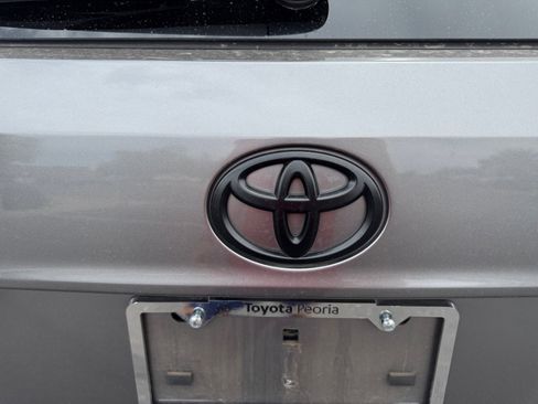 Certified 2025 Toyota Highlander XLE AWD/4WD image 24