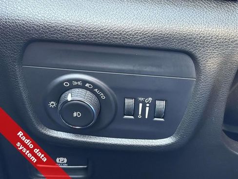 New 2025 Jeep Grand Cherokee L Limited image 18