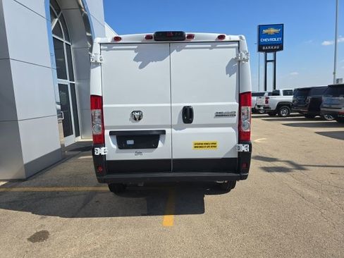 Used 2025 RAM ProMaster 1500 w/ Safety Group image 4