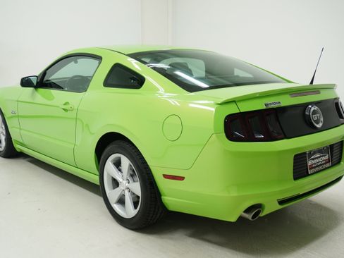 Used 2014 Ford Mustang GT image 6