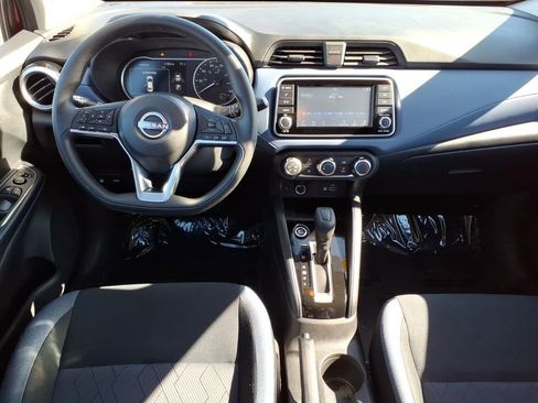 Used 2023 Nissan Versa SV w/ Trunk Package image 9