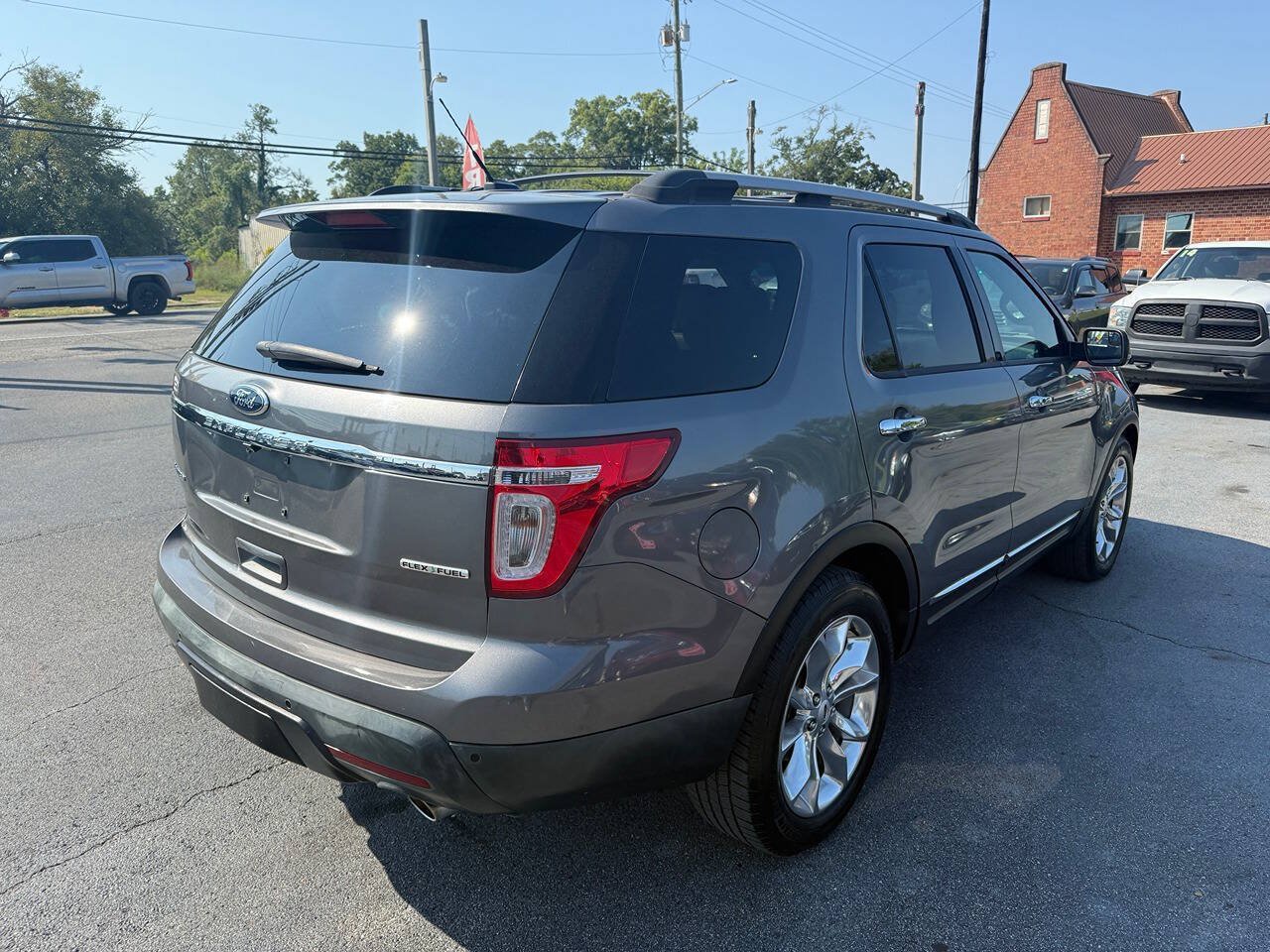 Used 2013 Ford Explorer Limited FWD image 4