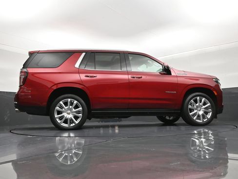Used 2023 Chevrolet Tahoe High Country AWD/4WD image 26