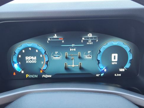 New 2025 Ford Bronco 4-Door image 15