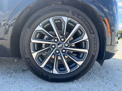 Certified 2024 Cadillac Lyriq Sport AWD/4WD image 18