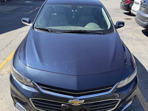 Used 2016 Chevrolet Malibu LT FWD image 1