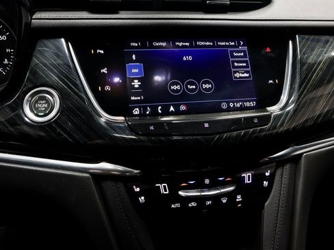 Used 2020 Cadillac XT6 Premium Luxury image 35