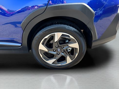 Used 2024 Subaru Crosstrek 2.5i Limited AWD/4WD image 25