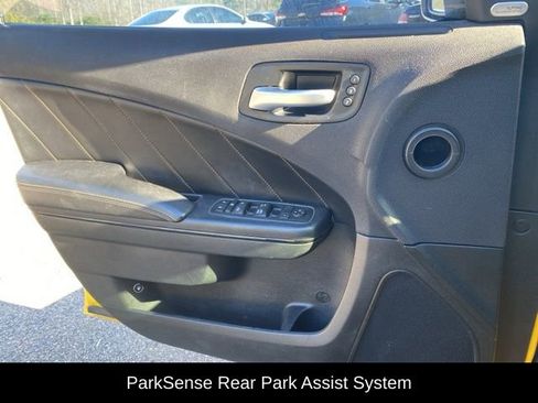 Used 2017 Dodge Charger R/T image 20