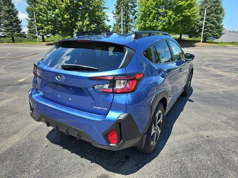 Used 2025 Subaru Crosstrek 2.5i Premium AWD/4WD image 6