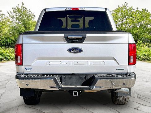 Used 2019 Ford F150 XLT w/ Equipment Group 302A Luxury AWD/4WD image 5