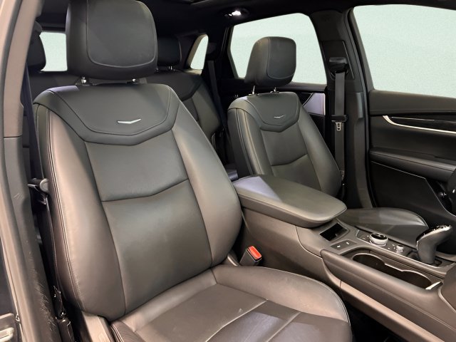 Used 2021 Cadillac XT5 Premium Luxury AWD/4WD image 13