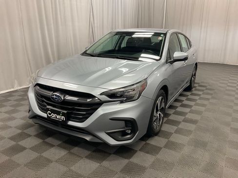 Used 2025 Subaru Legacy Premium AWD/4WD image 11