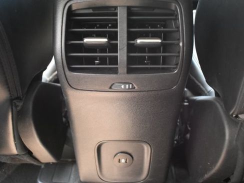 Used 2023 Ford Escape Platinum AWD/4WD image 36