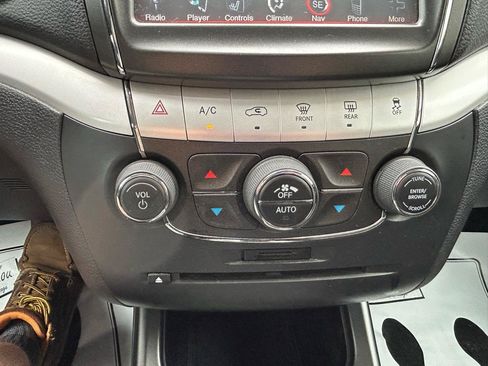 Used 2013 Dodge Journey R/T w/ Navigation & Sound Group I FWD image 27