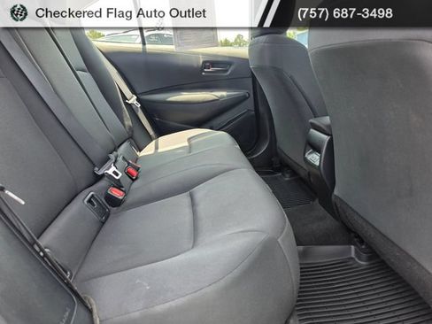 Used 2024 Toyota Corolla LE FWD image 47