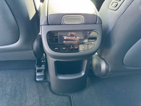 New 2026 Hyundai Ioniq 9 SE image 14