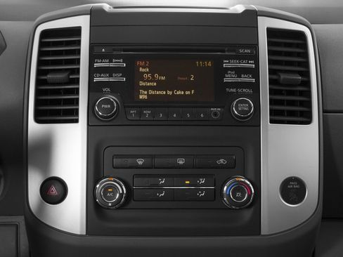 Used 2016 Nissan Frontier SV AWD/4WD image 12