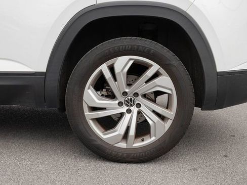 Used 2020 Volkswagen Atlas Cross Sport SEL image 6