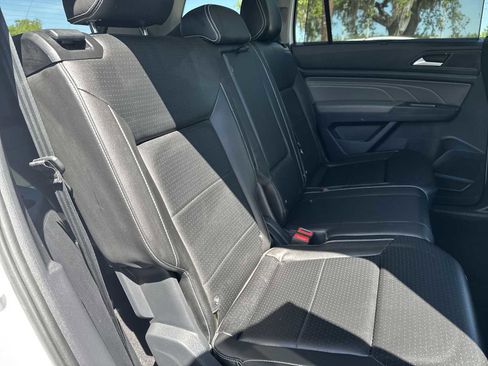 Certified 2023 Volkswagen Atlas SE w/ Panoramic Sunroof Package FWD image 27