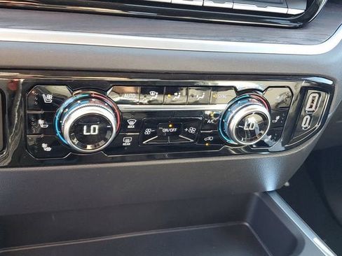 New 2026 GMC Sierra 1500 SLT w/ SLT Premium Plus Package image 26