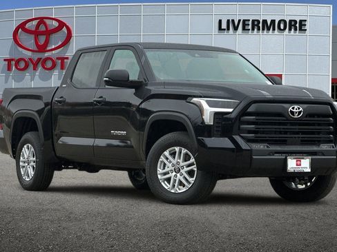 New 2026 Toyota Tundra SR5 image 2