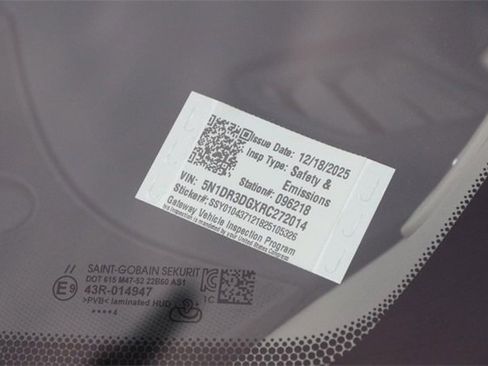 Certified 2024 Nissan Pathfinder Platinum w/ Cargo Package image 29