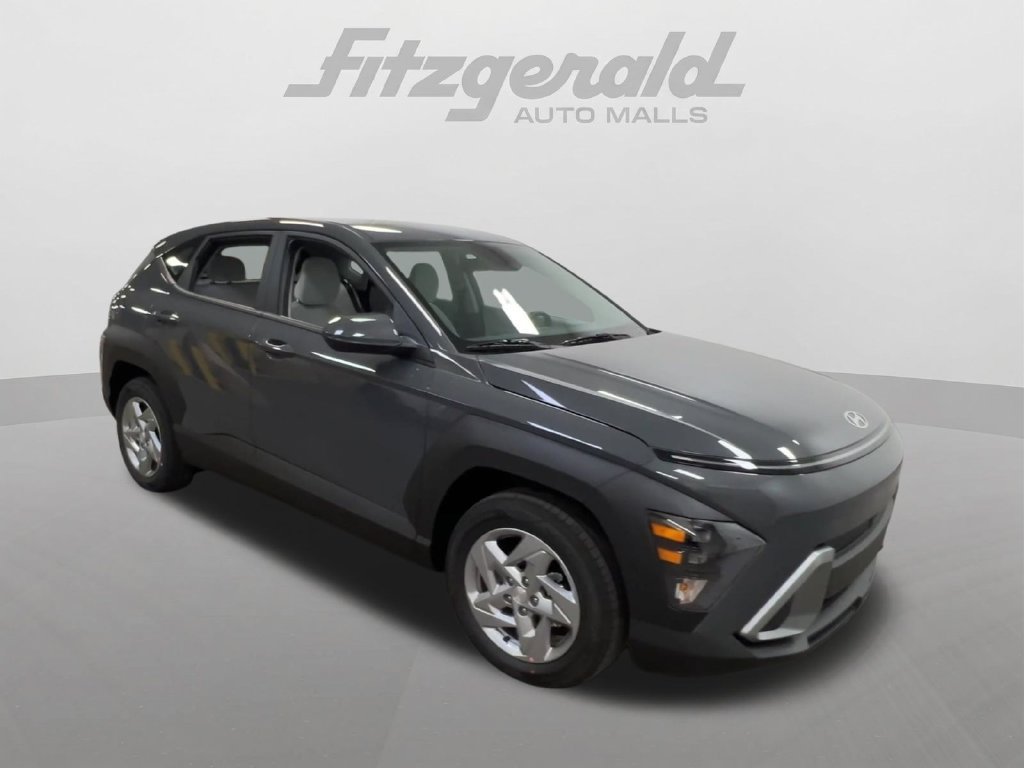 New 2027 Hyundai Kona SE FWD image 2