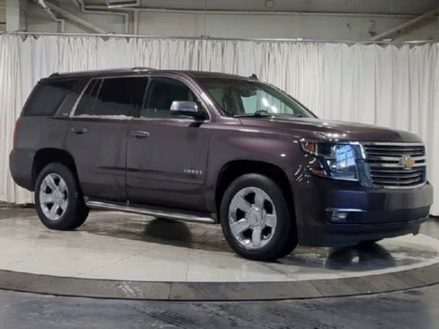 Used 2015 Chevrolet Tahoe LTZ AWD/4WD image 3