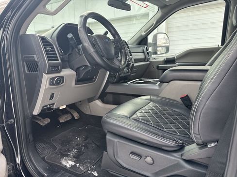 Used 2020 Ford F250 XLT w/ XLT Value Package image 12