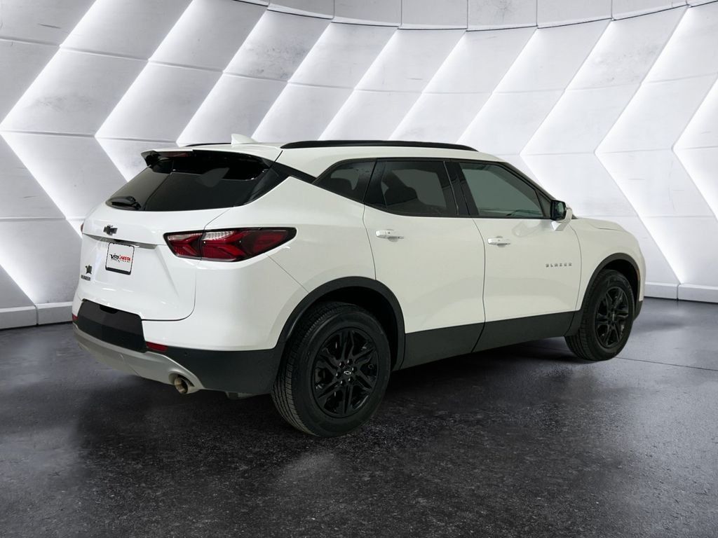 Used 2021 Chevrolet Blazer LT FWD image 4